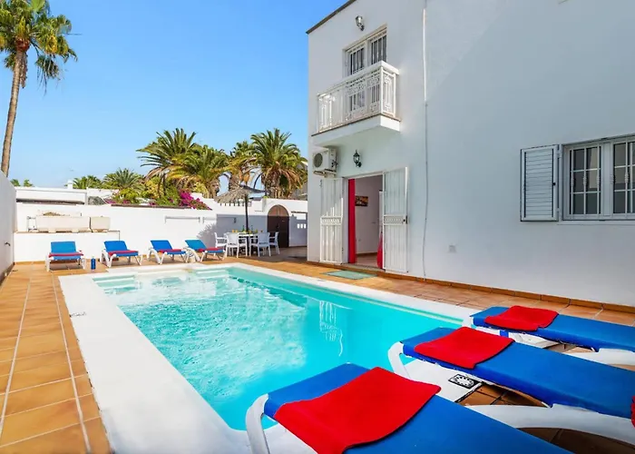 Castillo By Puerto del Carmen (Lanzarote)