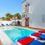 Castillo By Puerto del Carmen